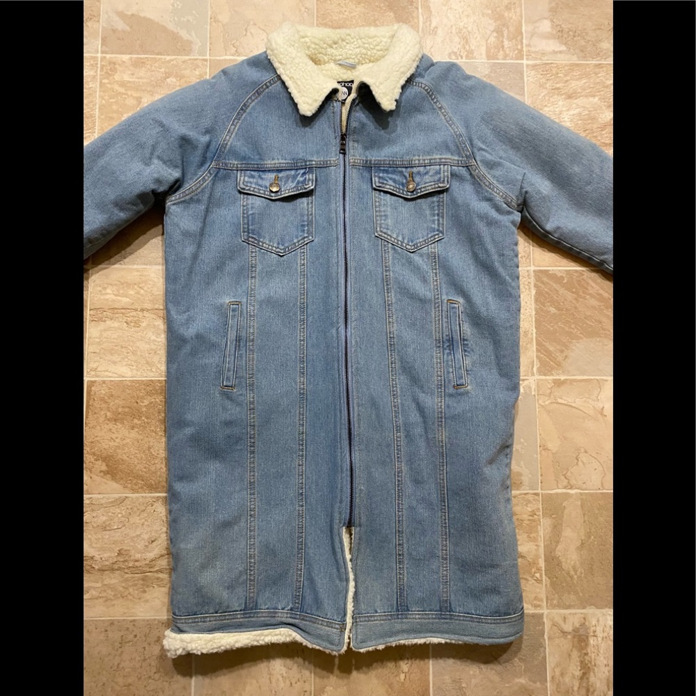 Boohoo longline jean jacket w/ fur
